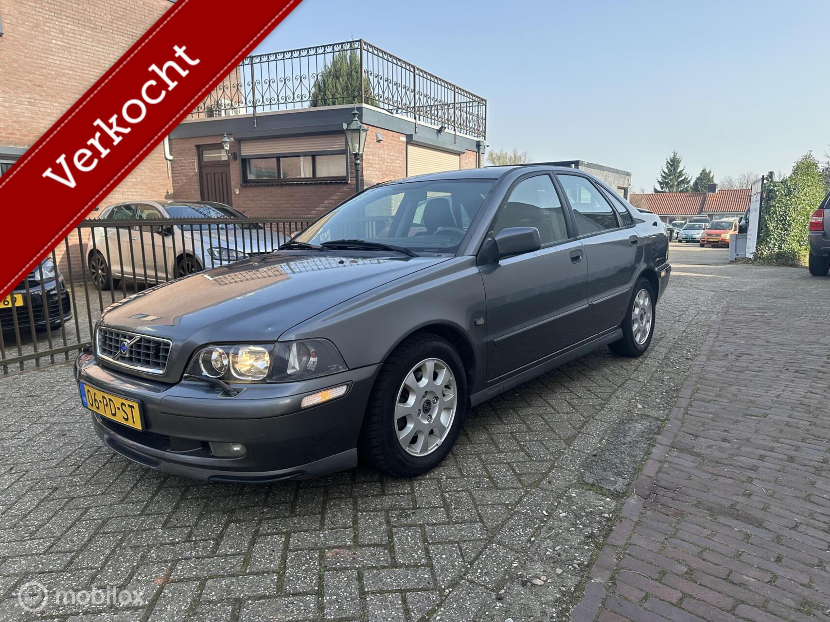 Foto van VOLVO S40