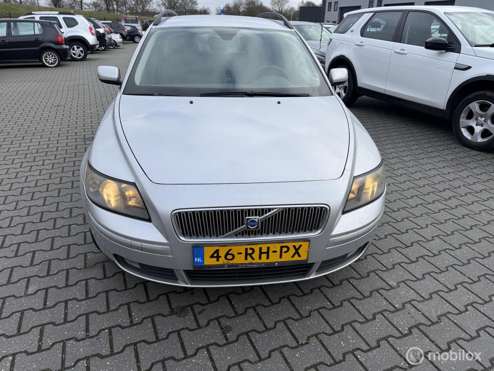 Foto van VOLVO V50