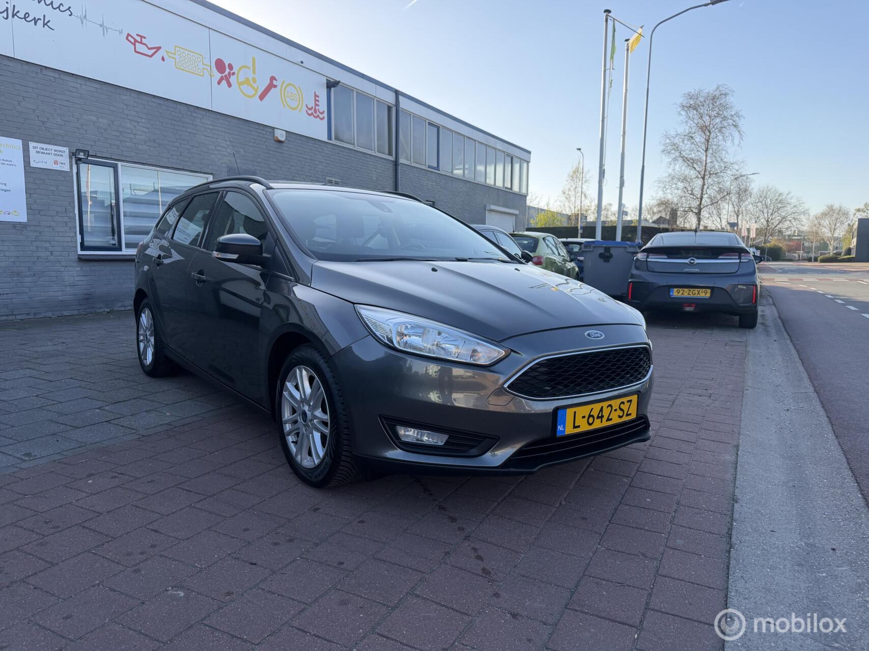 Ford Focus 1.0 Titanium 2016 - voorkant