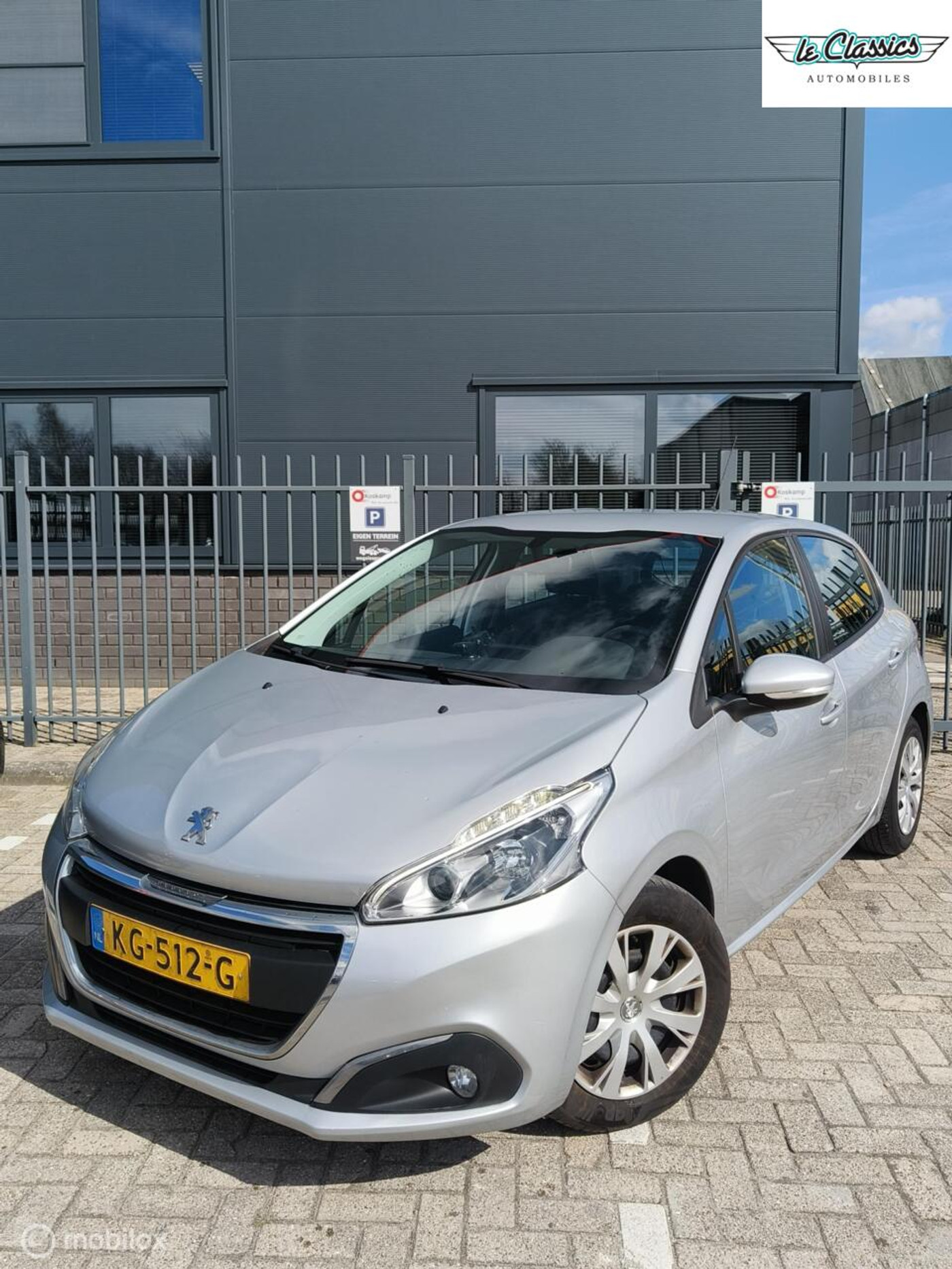Peugeot 208 1.2 PureTech Blue Lion 2016 - voorkant