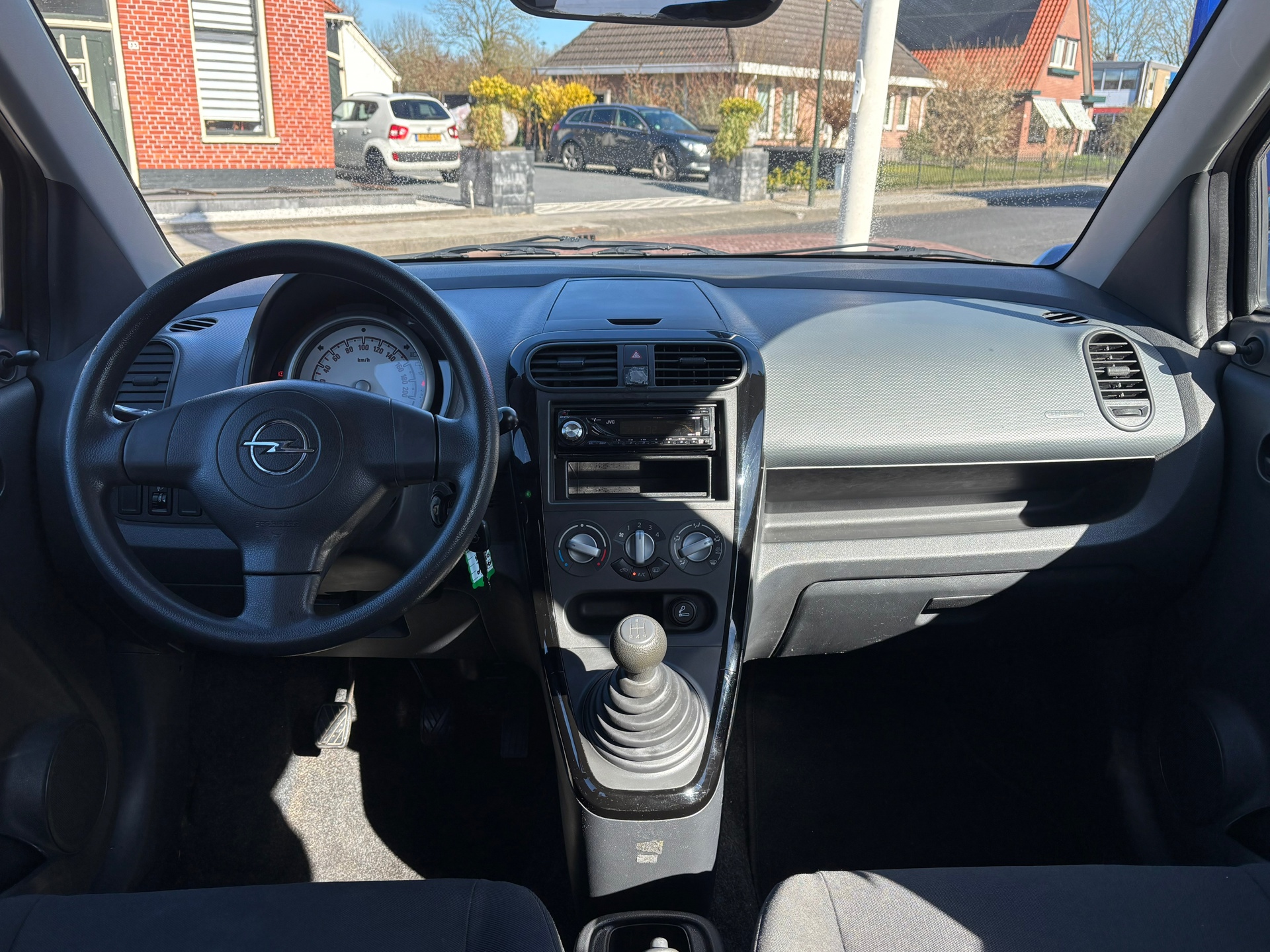 Foto van Opel Agila