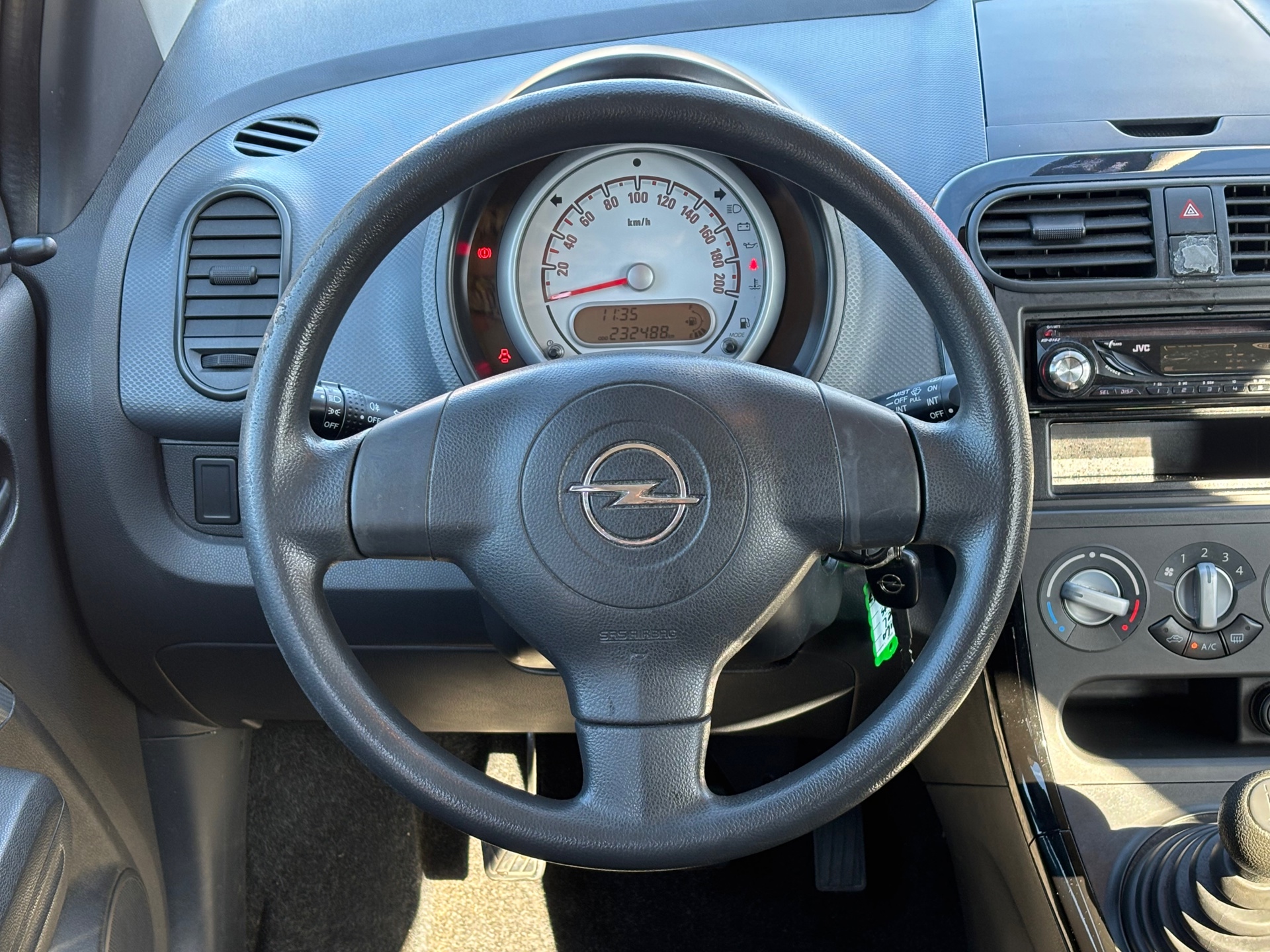 Foto van Opel Agila