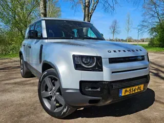 Foto van Land Rover Defender 110