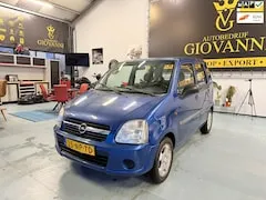 Foto van Opel Agila