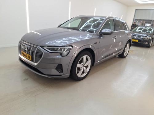Foto van Audi E-tron
