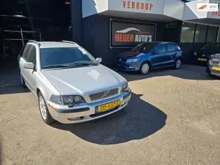 Volvo V40 1.6 2002 - voorkant