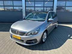 Peugeot 308 1.2 PureTech Blue Lease Executive 2019 - voorkant