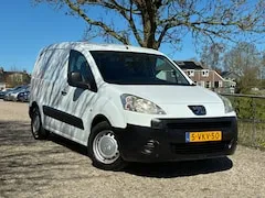 Foto van Peugeot Partner