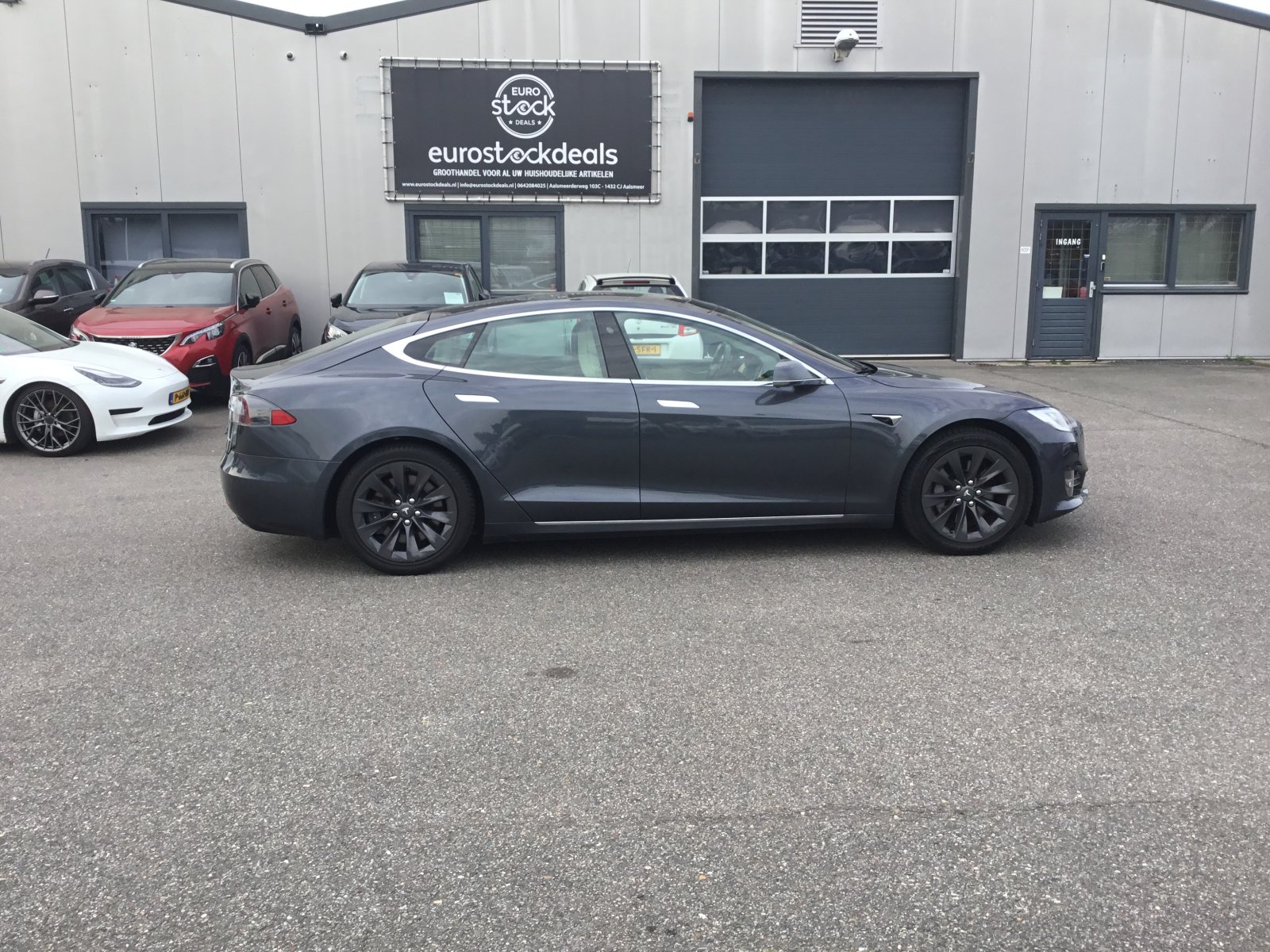 Inspectiefoto van Tesla Model S