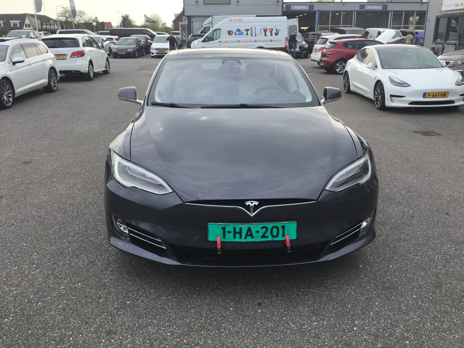 Inspectiefoto van Tesla Model S
