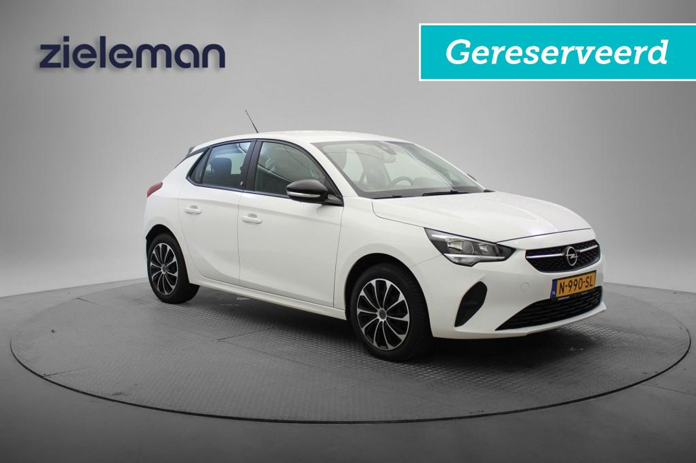 Opel Corsa Edition 50 kWh 3 Fase - Carplay, Cruise, Clima GERESERVEERD! 2021 - voorkant