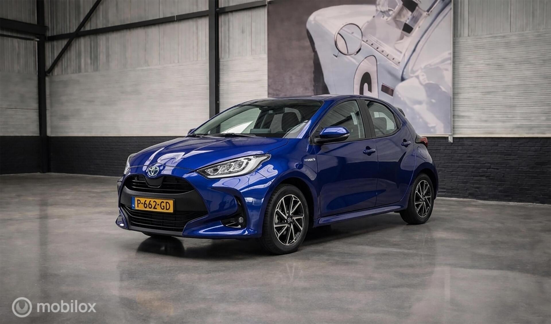 Toyota Toyota Yaris 1.5 Hybrid Dynamic 2022 - voorkant