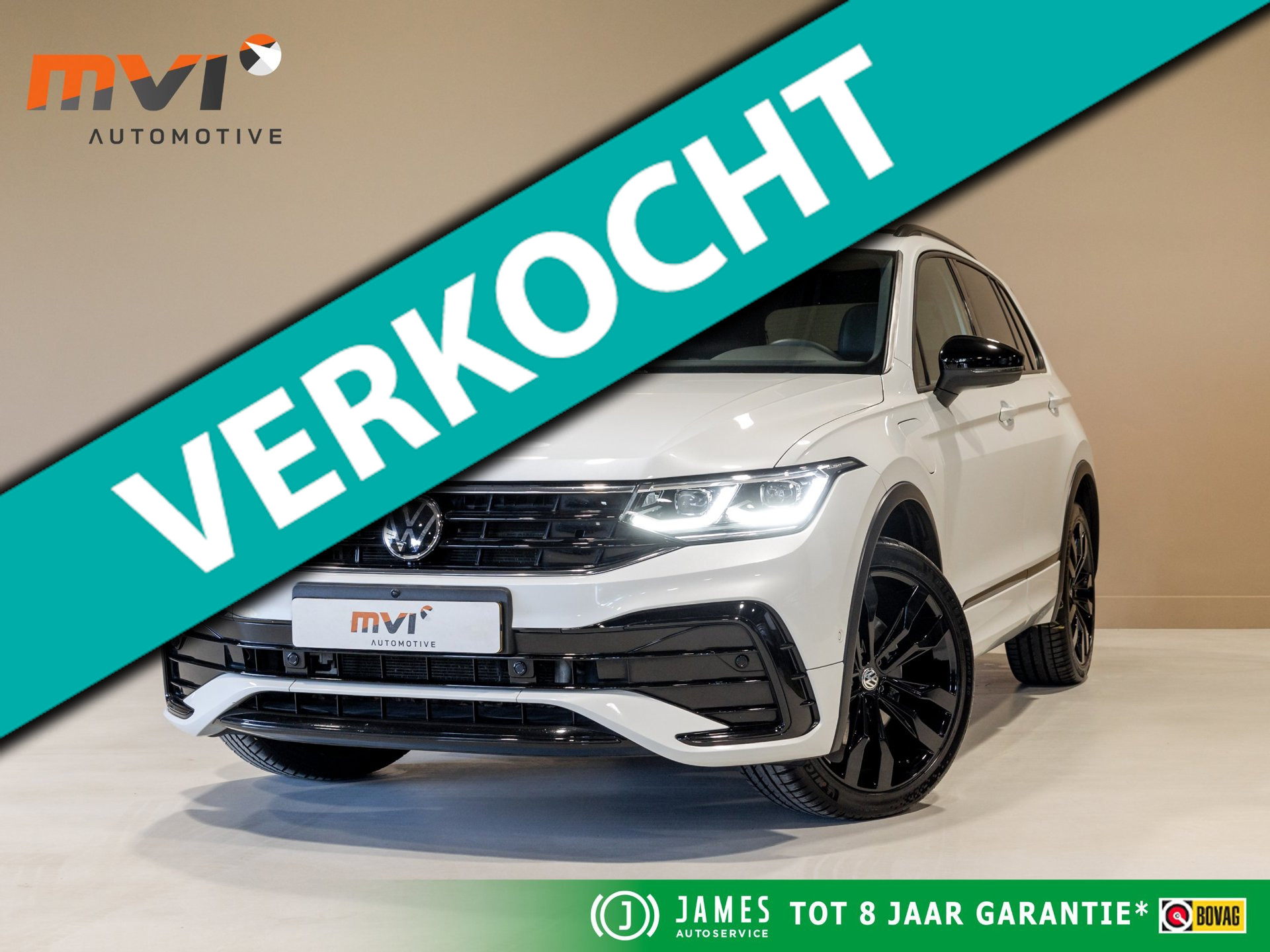 Volkswagen Tiguan 1.4 TSI eHybrid R-Line Business+ / 245pk / Trekhaak / Panorama dak / Leder / 2022 - voorkant