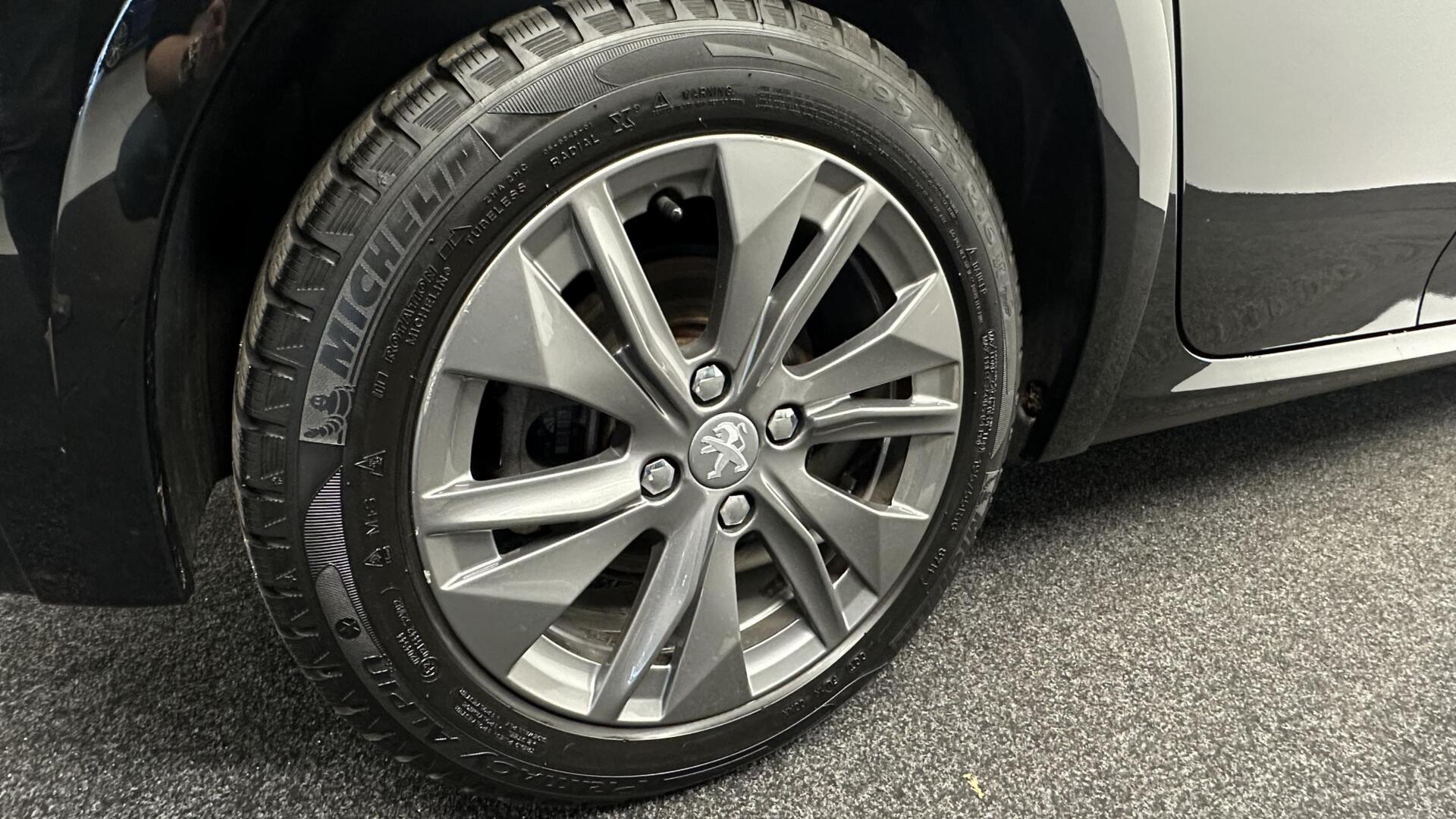 Foto van Peugeot 208