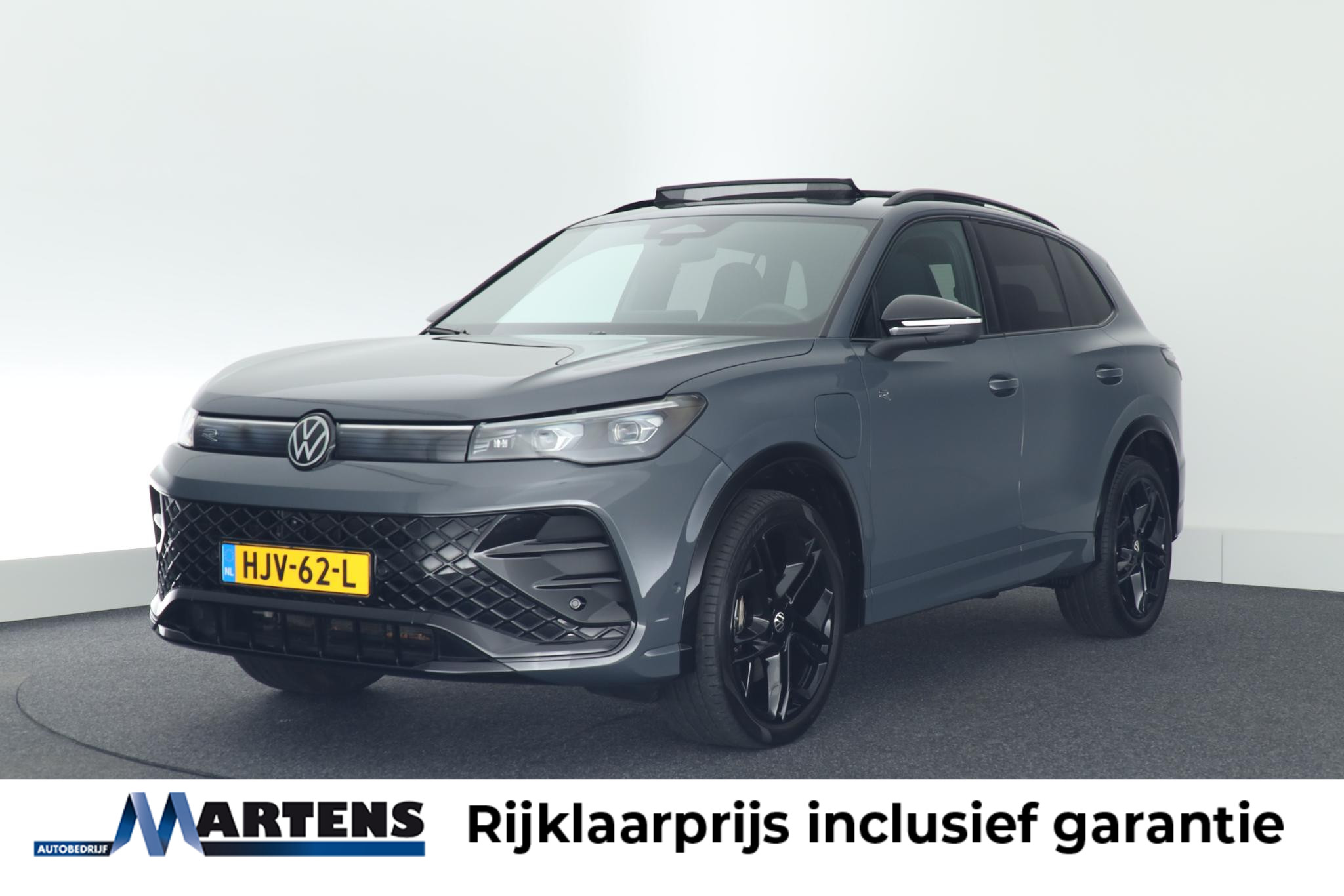 Volkswagen Tiguan 1.5 204pk eHybrid R-Line Edition Black Style 2025 - voorkant