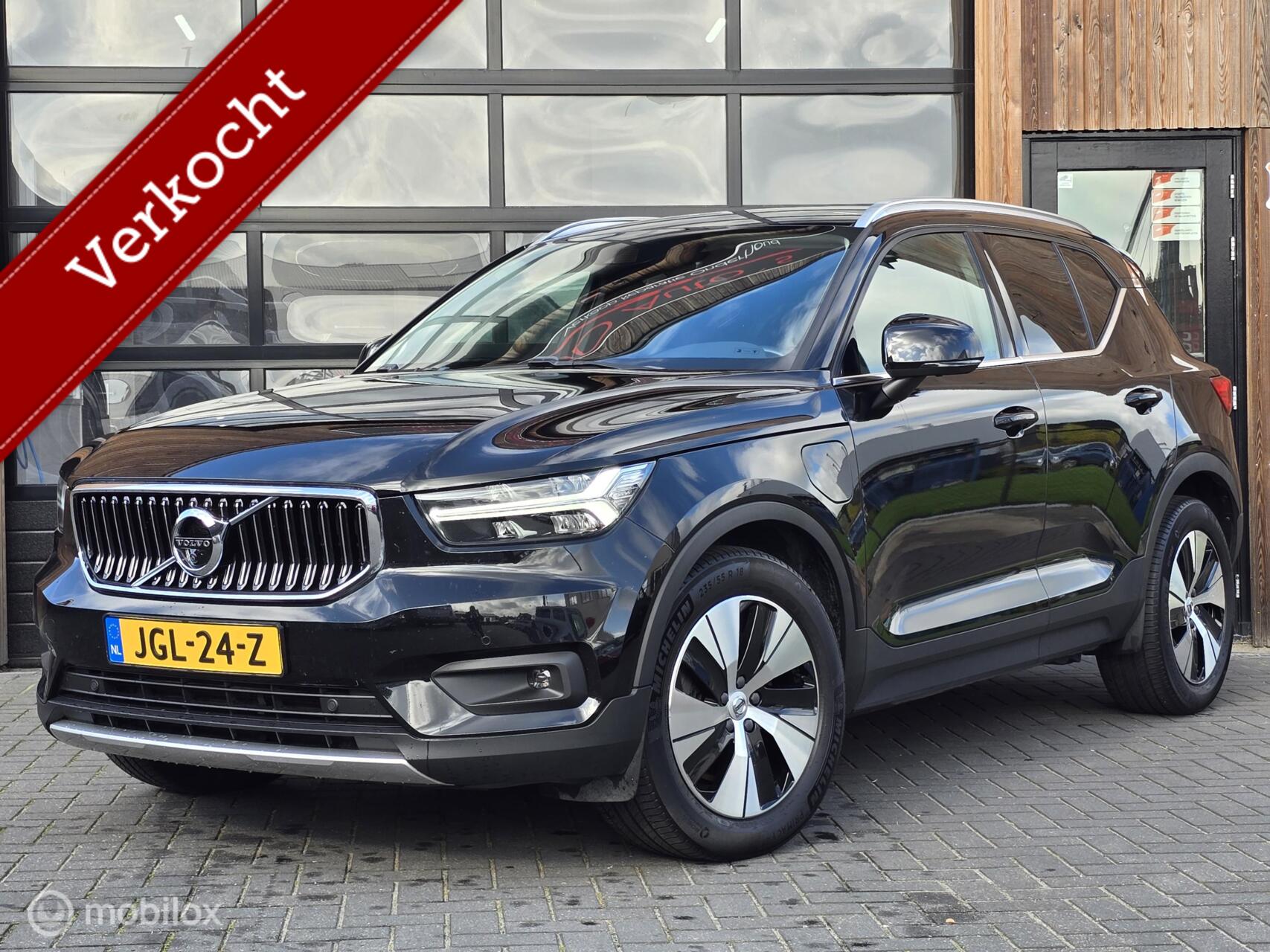 Volvo XC40 1.5 T4 RECHARGE 211PK ACC 360 CAMERA CARPLAY CLIMA 2021 - voorkant