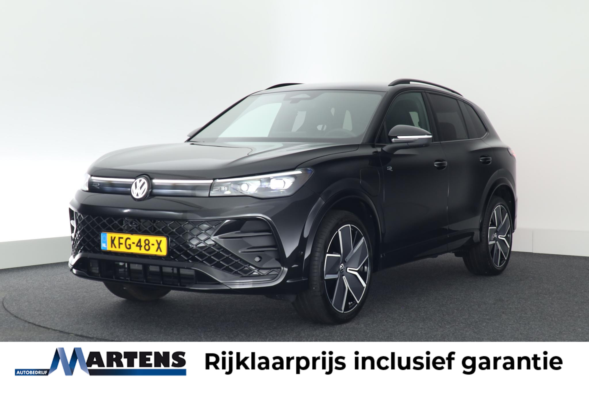 Volkswagen Tiguan 1.5 272pk eHybrid R-Line Business Black Style 2026 - voorkant