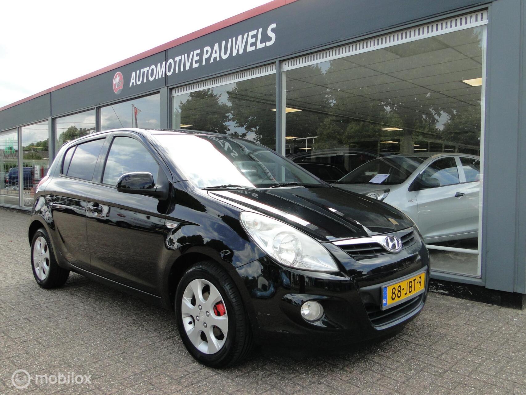 Hyundai I20 1.4i, schakel, benzine 223109 km 2009 - voorkant