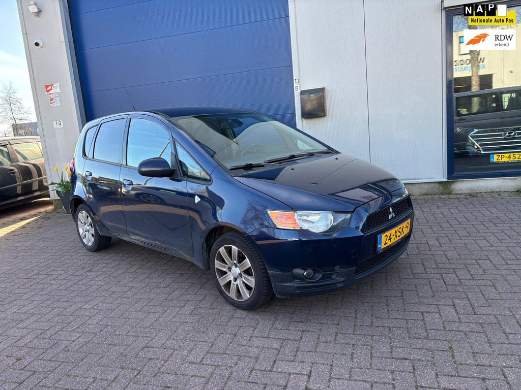 Foto van Mitsubishi Colt
