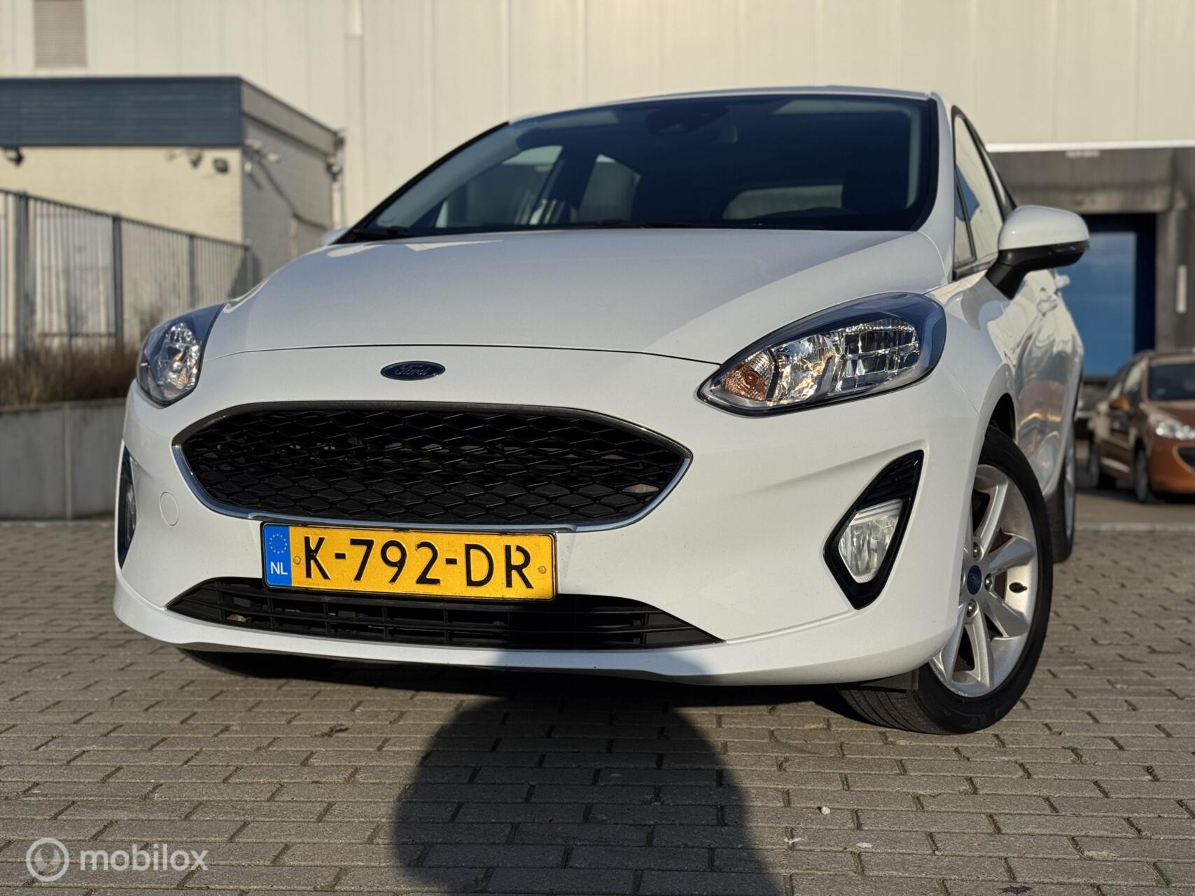Ford Fiesta 1.0 EcoBoost Apple Carplay, DAB+ , LED, PDC 2020 - voorkant