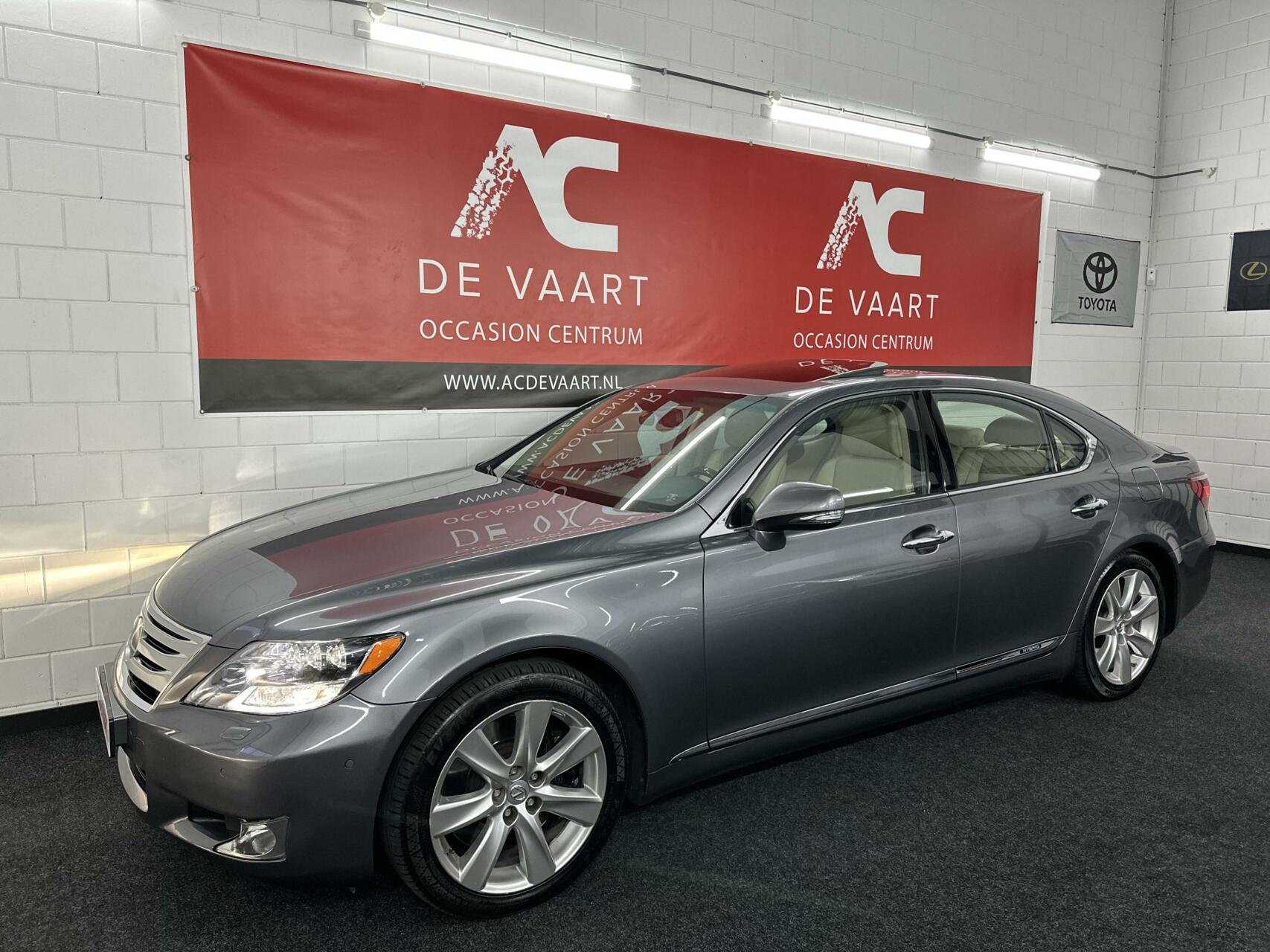 Foto van Lexus LS