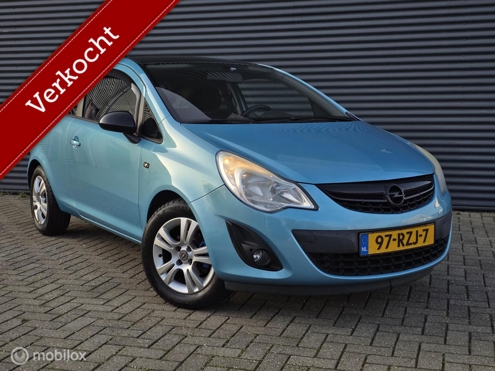 Opel Corsa 1.2 EcoFlex Color Edition LPG OPC/Trekhaak 2011 - voorkant