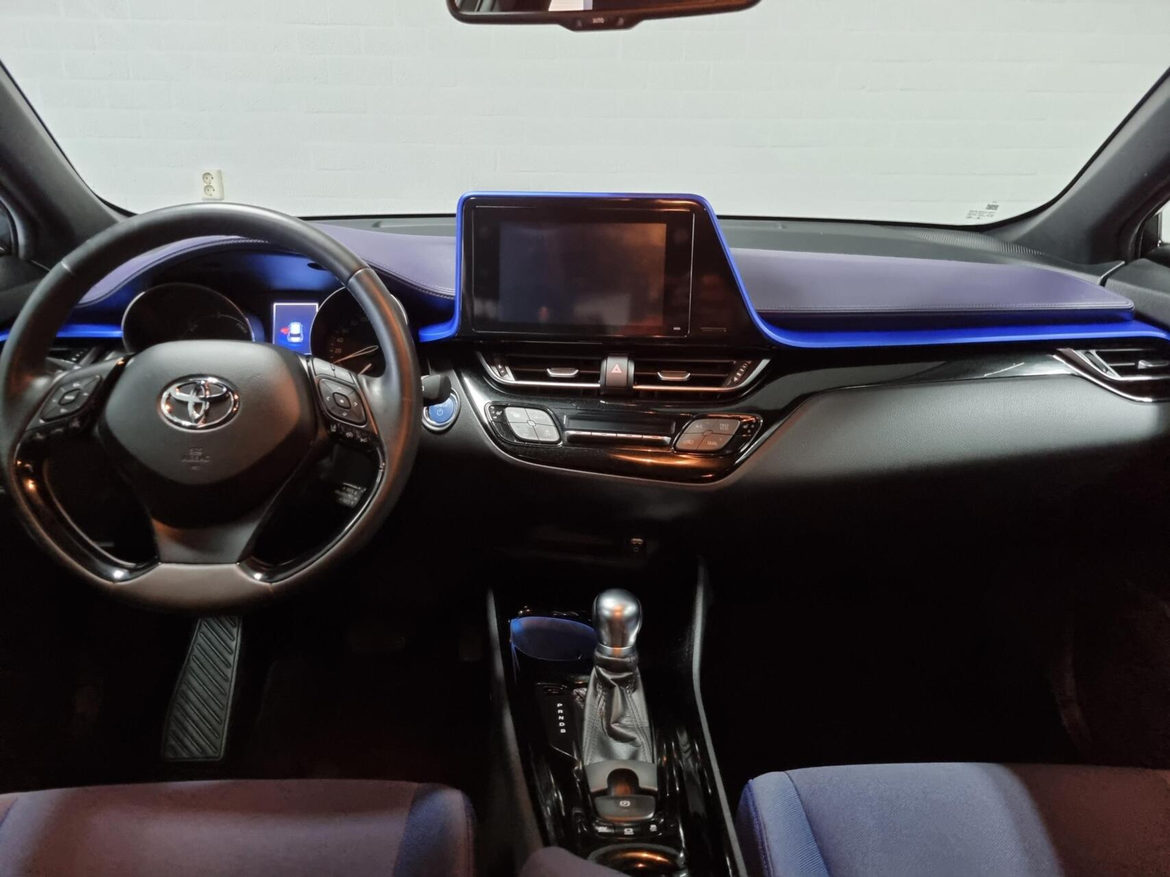 Foto van Toyota Toyota C-hr