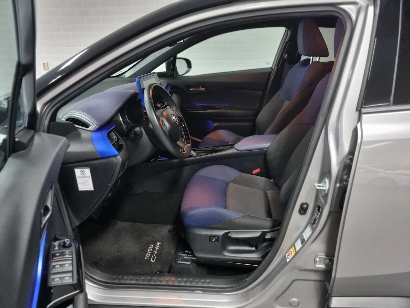 Foto van Toyota Toyota C-hr