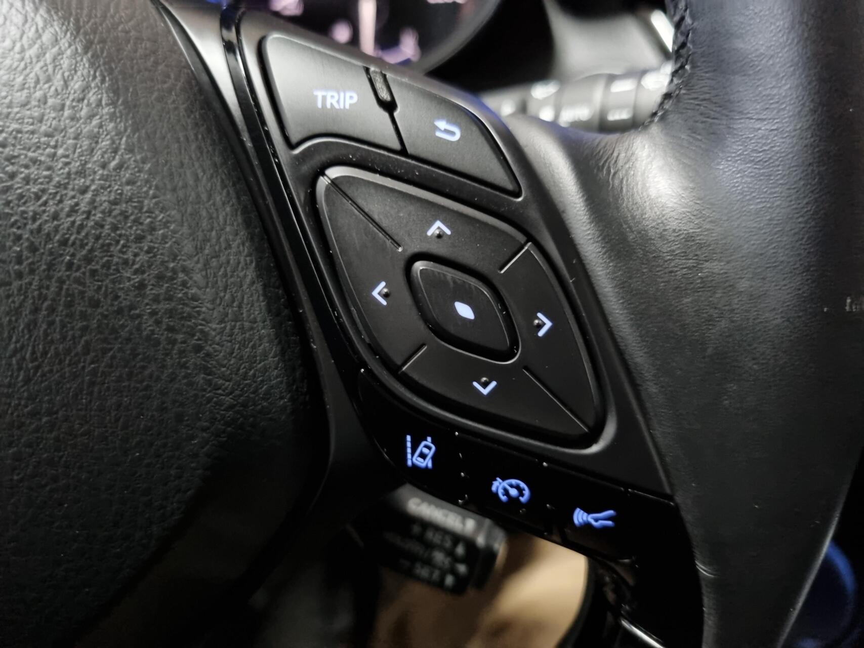 Foto van Toyota Toyota C-hr