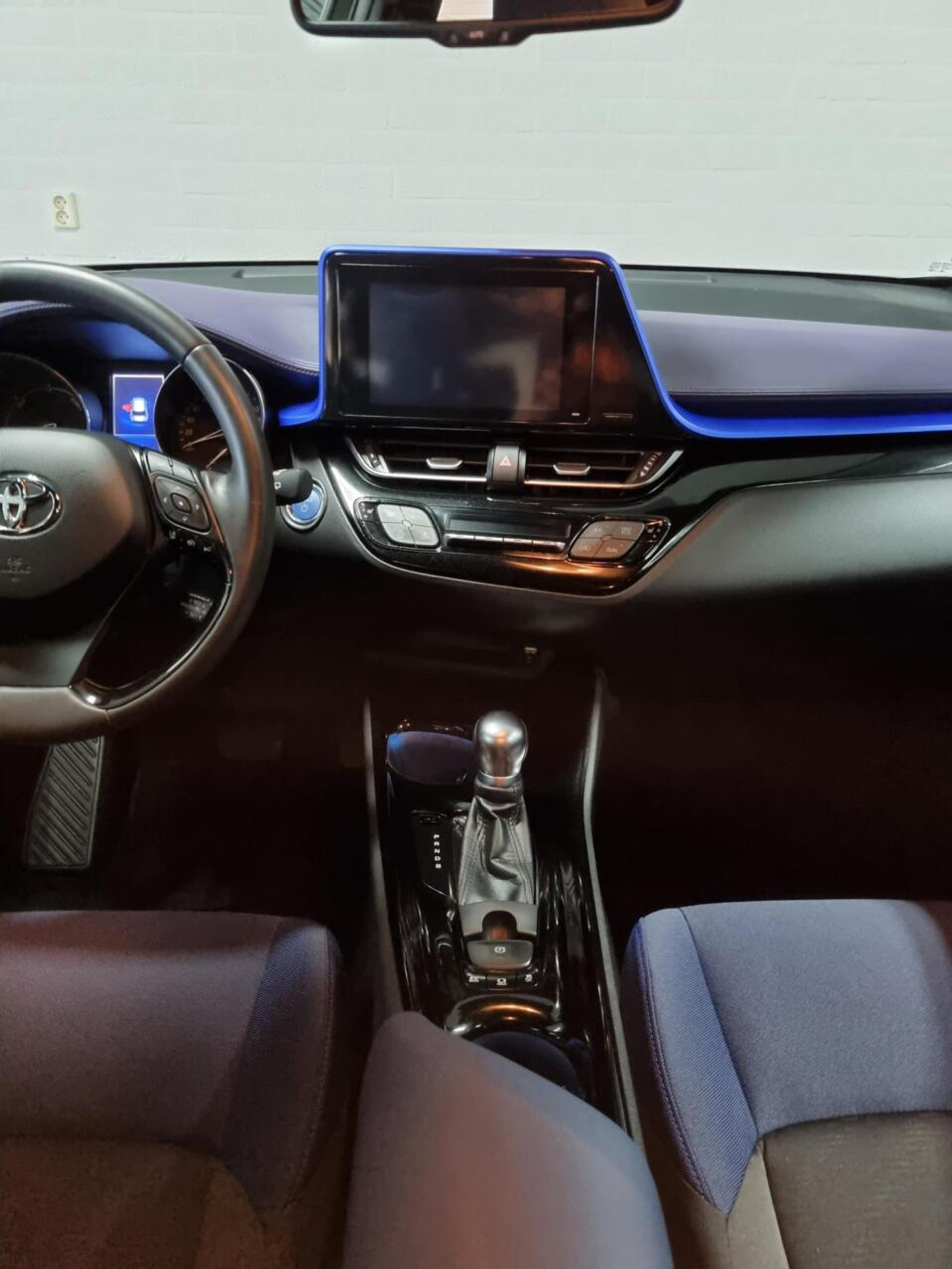 Foto van Toyota Toyota C-hr