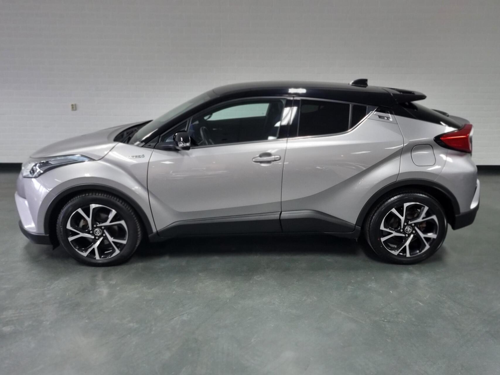 Foto van Toyota Toyota C-hr