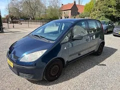 Foto van Mitsubishi Colt