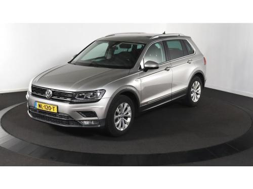 Volkswagen Tiguan 1.4 TSI Connected Series 2017 - voorkant