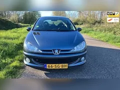 Foto van Peugeot 206