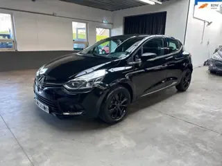 Renault Clio 0.9 TCe Limited 2017 - voorkant