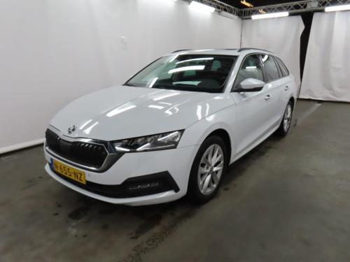Skoda Octavia 1.0 e-TSI Business Edition 2021 - voorkant