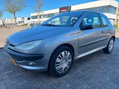 Foto van Peugeot 206