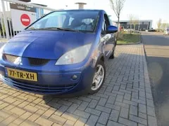 Foto van Mitsubishi Colt