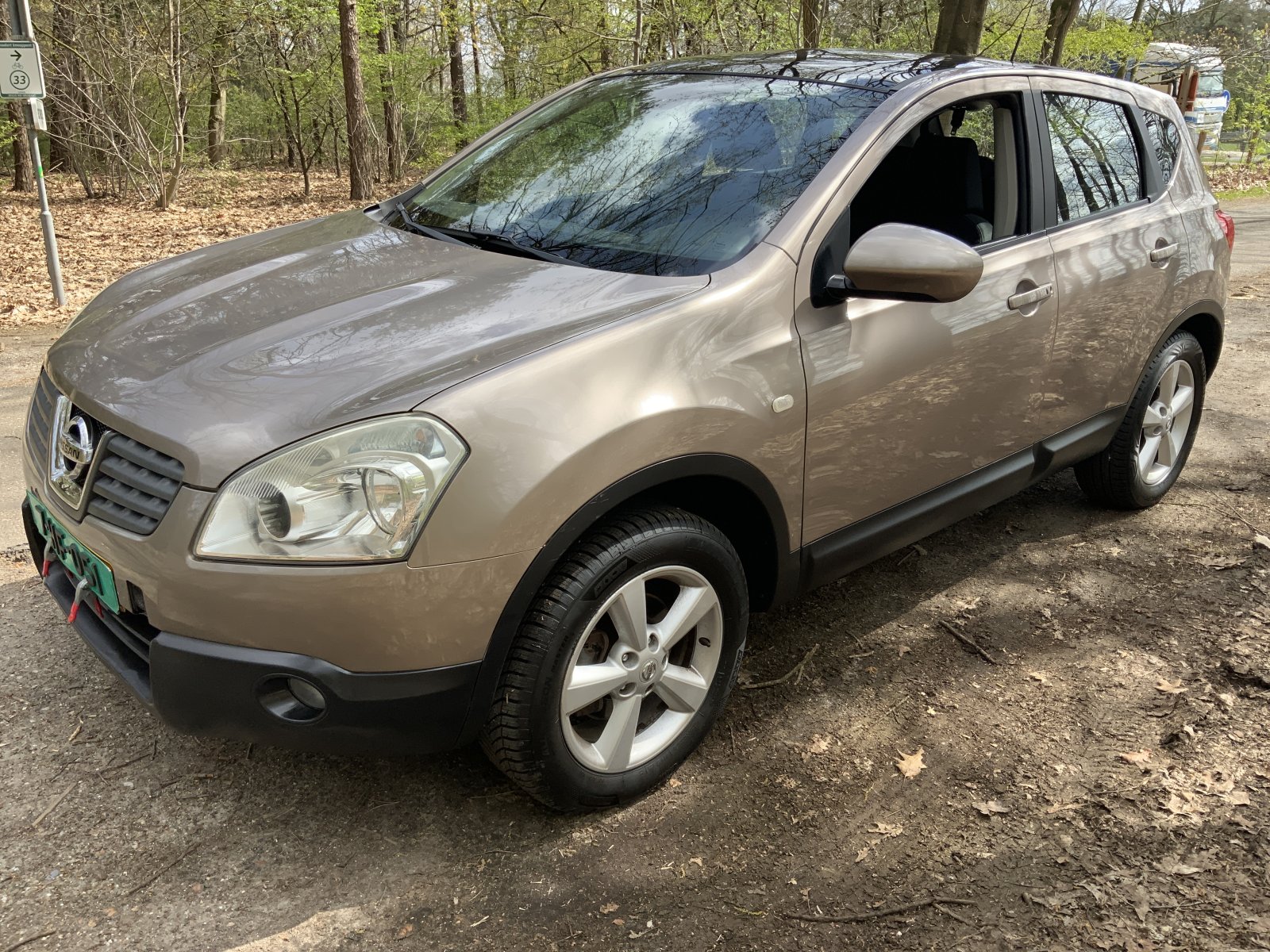 Nissan Qashqai 1.6 Acenta 2008 - voorkant