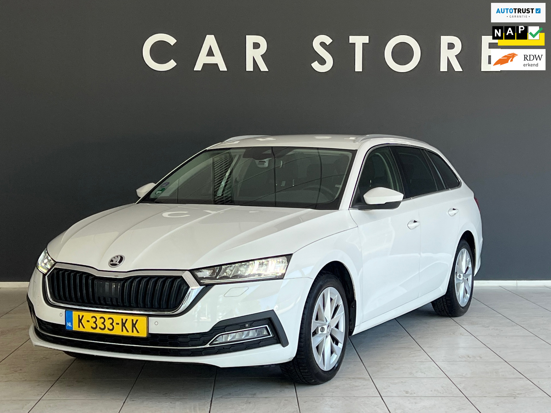 Skoda Octavia 1.0 TSI Business Edition Plus TREKHAAK 2020 - voorkant