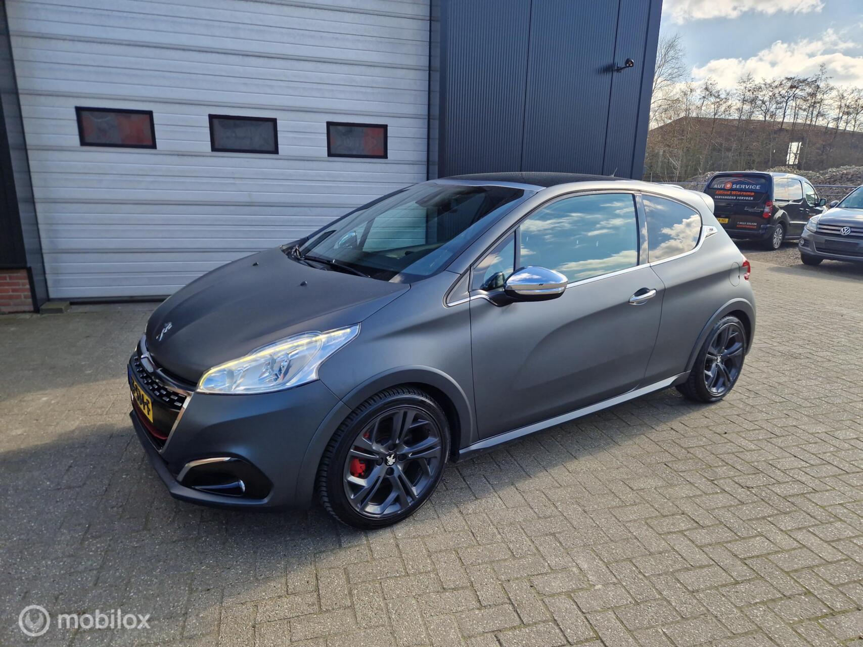 Peugeot 208 1.6 e-THP GTi 2017 - voorkant