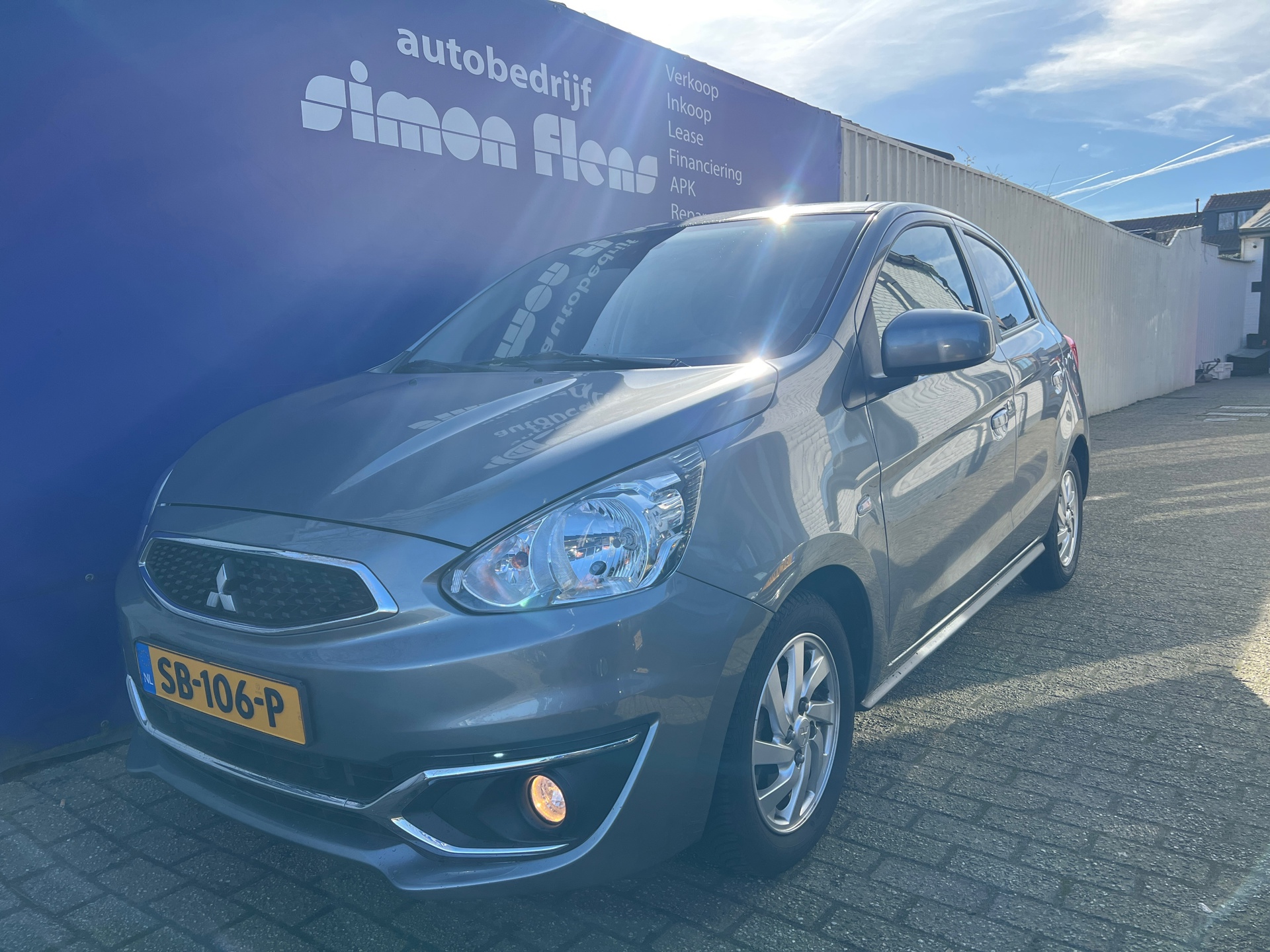 Foto van MITSUBISHI MITSUBISHI SPACE STAR