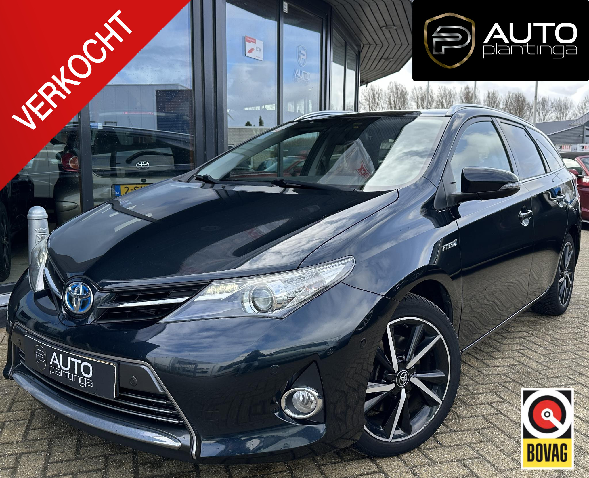 Toyota Toyota Auris 1.8 Hybrid Executive 2014 - voorkant