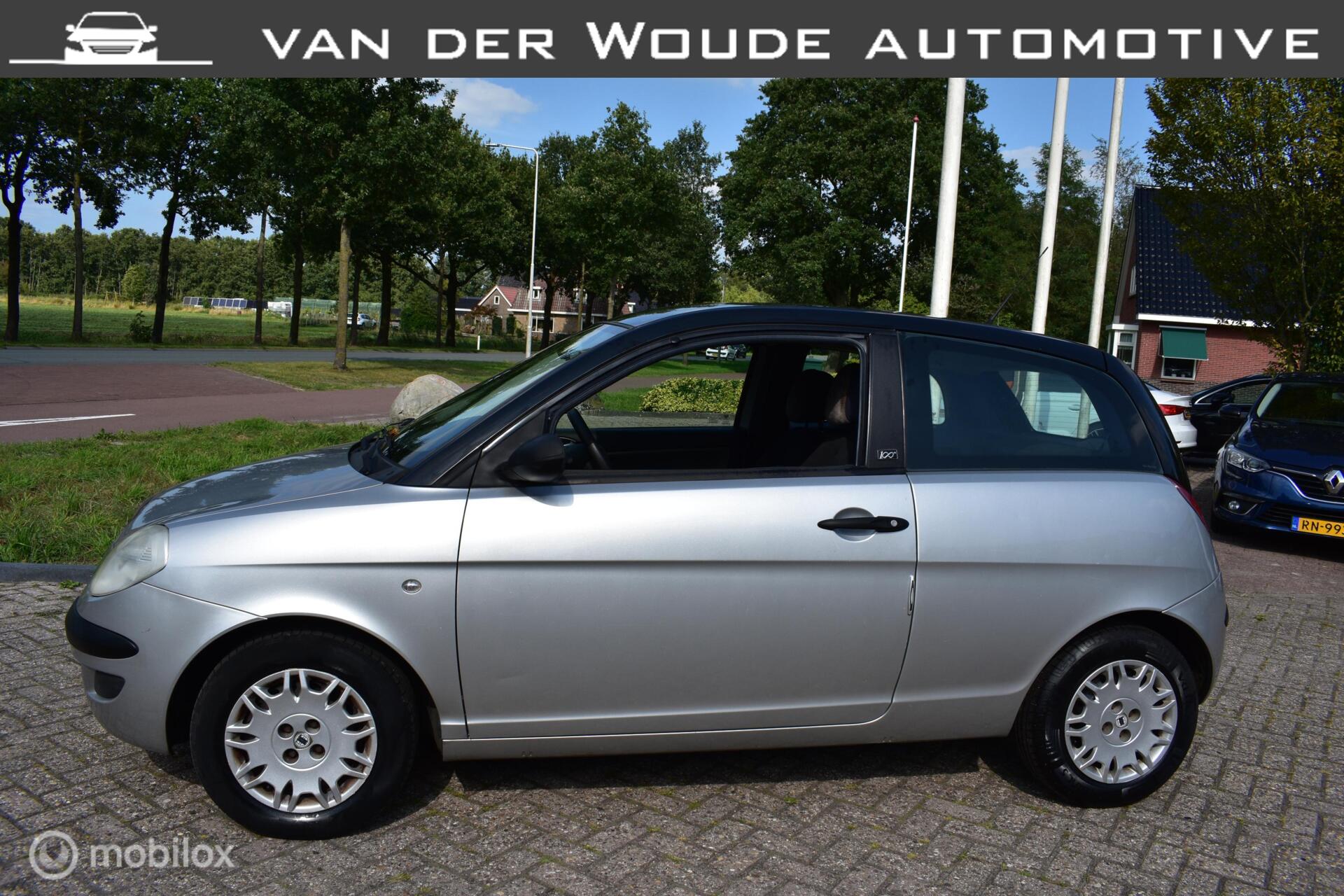 Foto van Lancia Ypsilon