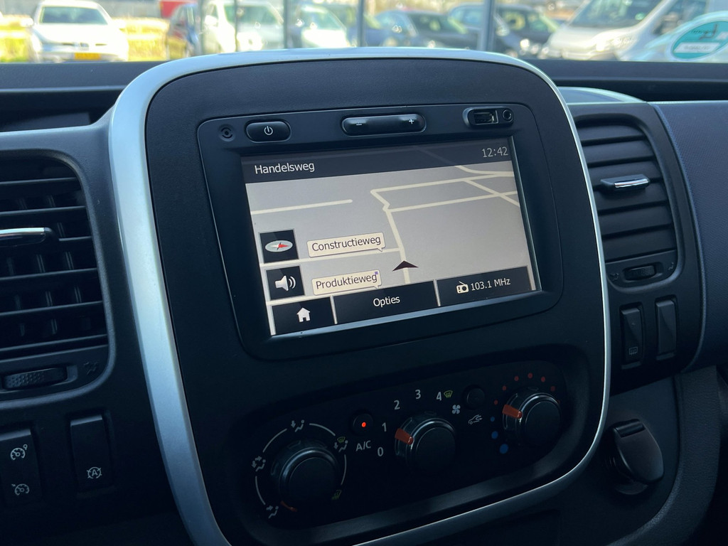 Foto van Opel Vivaro