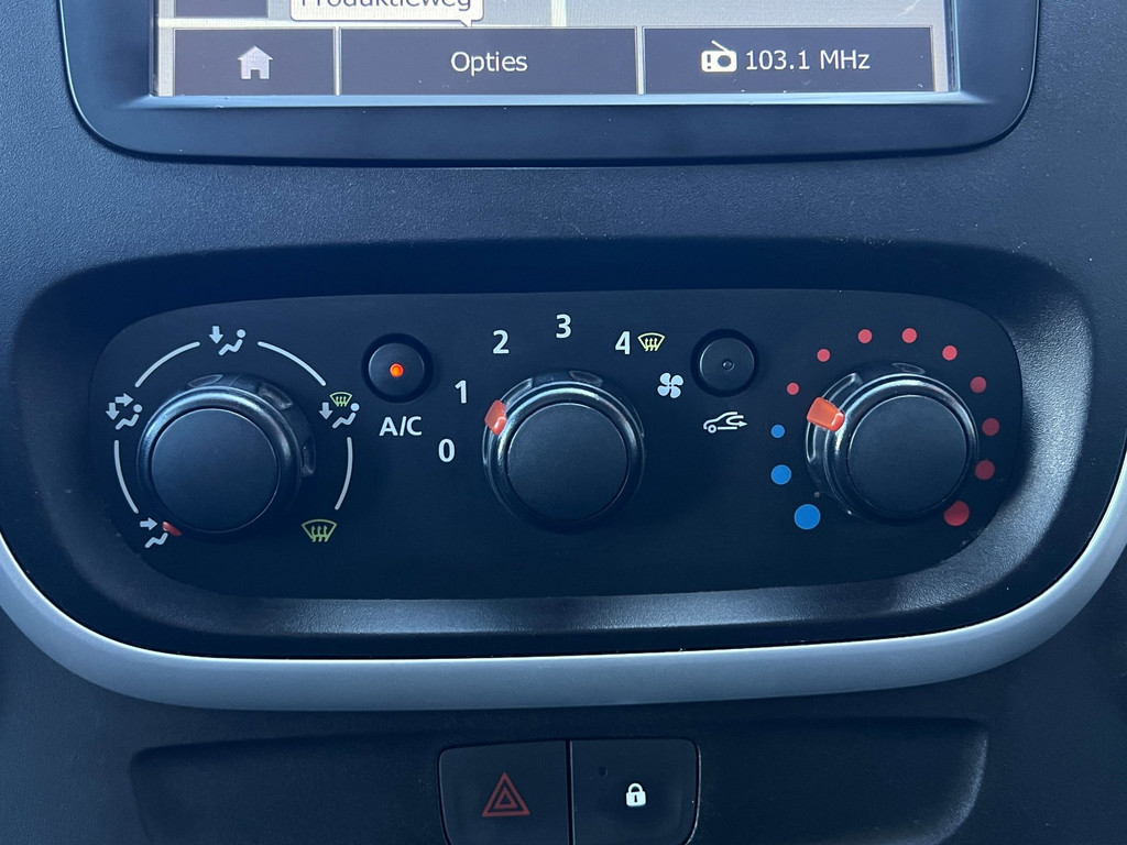 Foto van Opel Vivaro