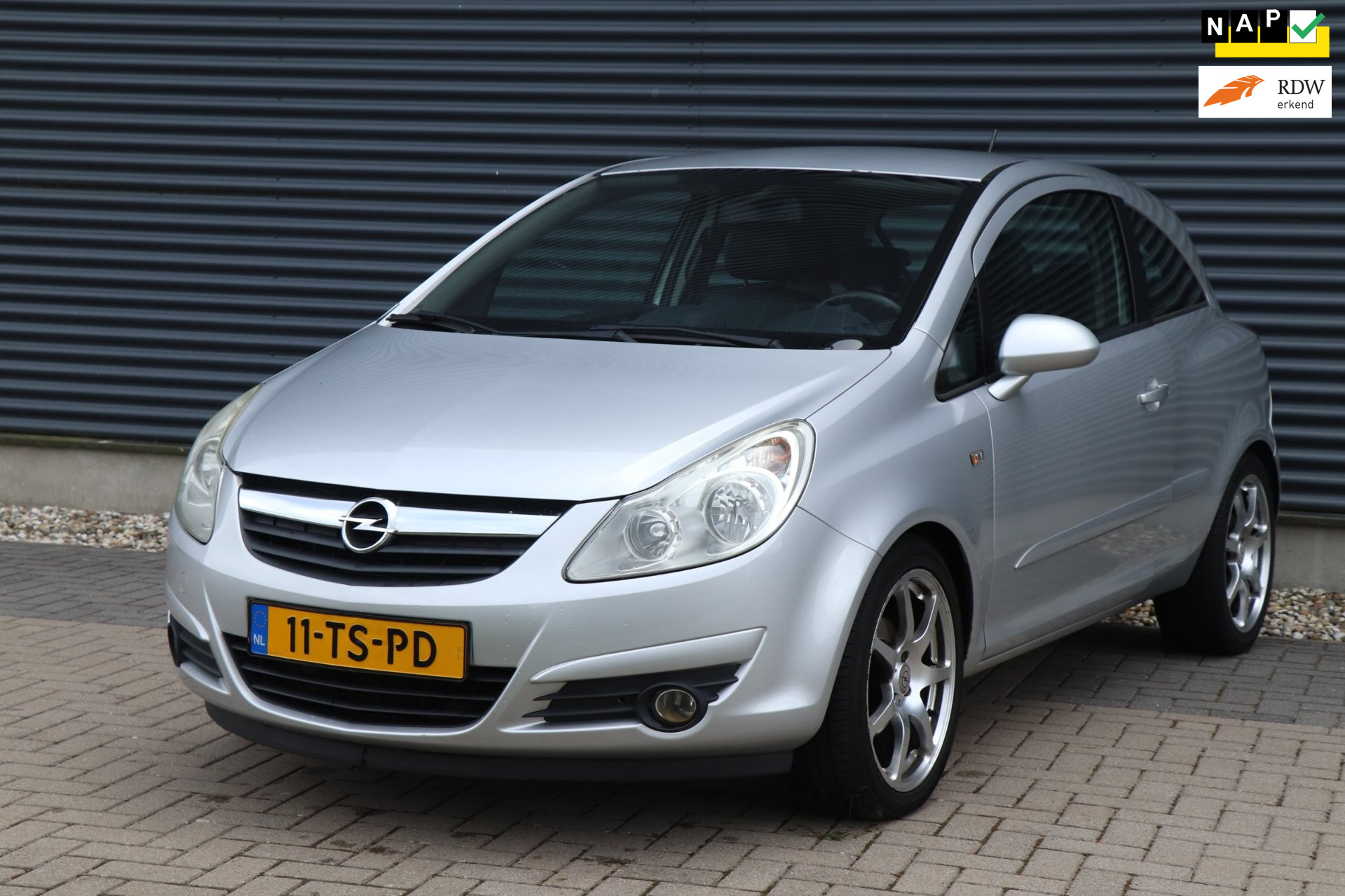 Foto van OPEL CORSA