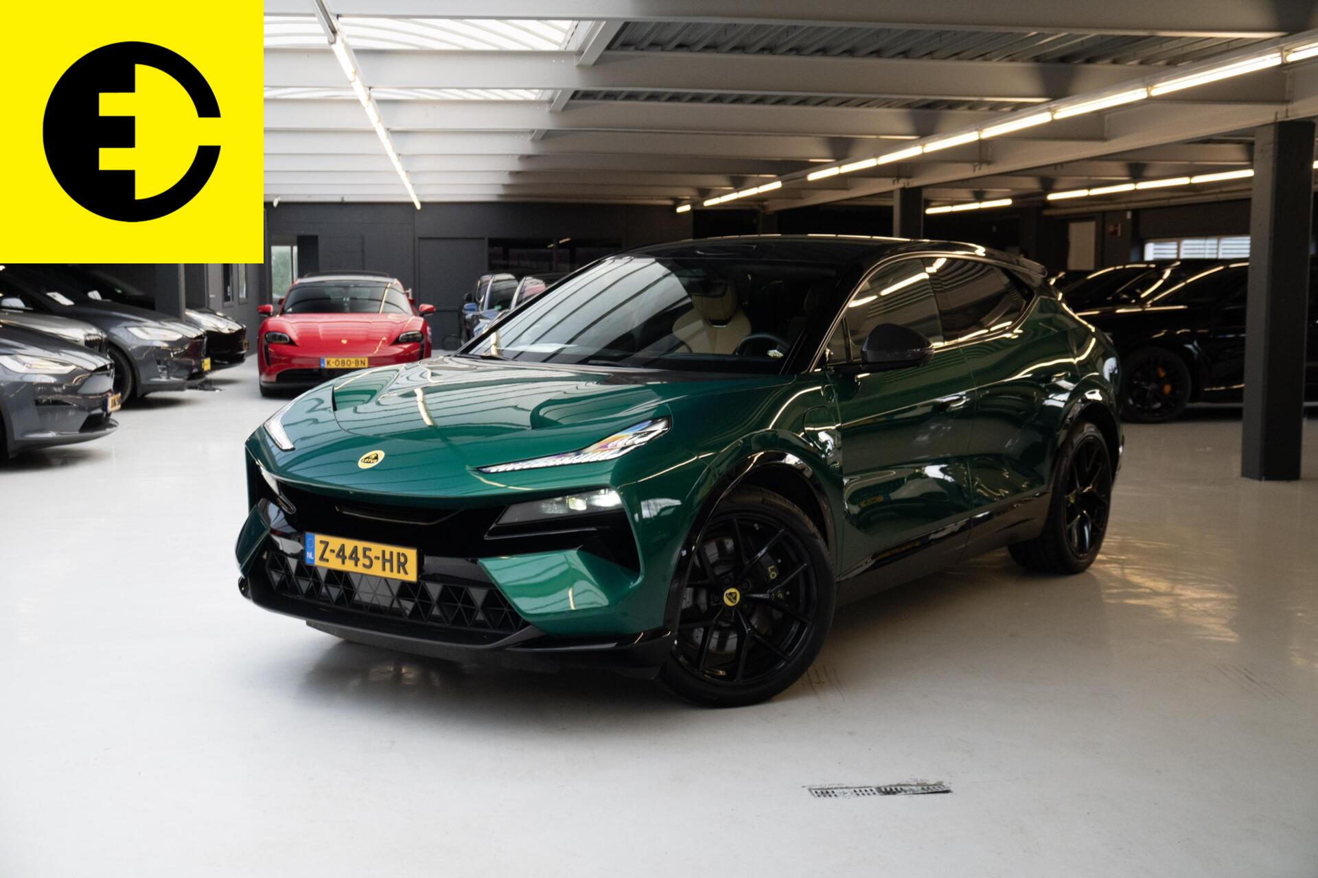 Foto van LOTUS ELETRE