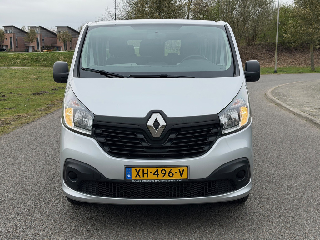 Foto van Renault Trafic Passenger