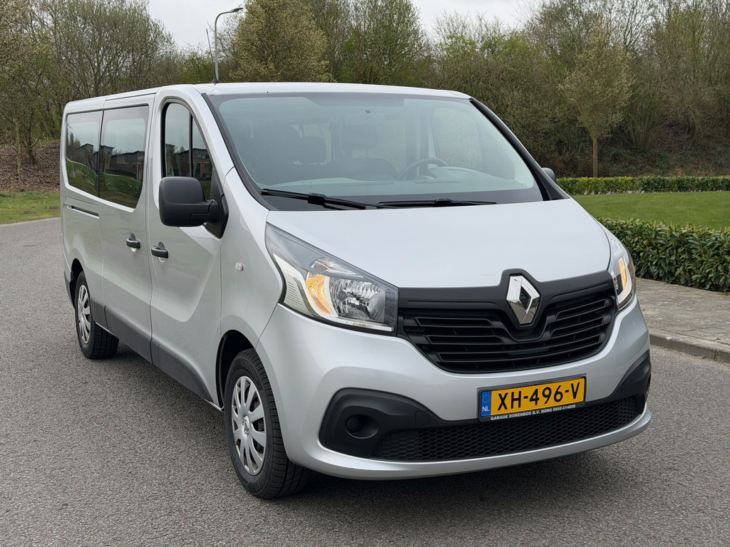 Foto van Renault Trafic Passenger